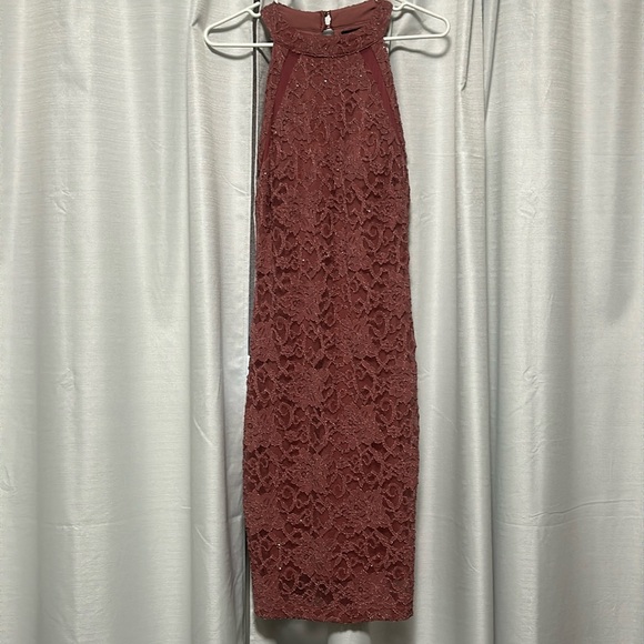 Le château dress - Picture 1 of 5